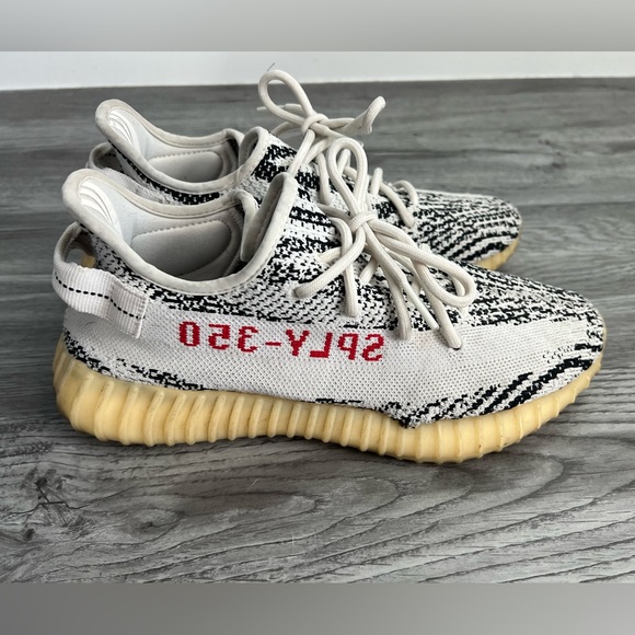 Yeezy Boost 350 2017 Zebra - Picture 1 of 4